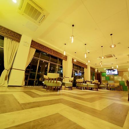 Hotel Africana Kampala Exterior photo