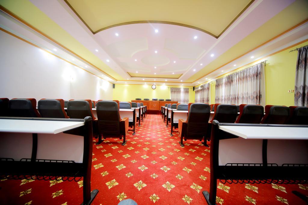 Hotel Africana Kampala Exterior photo