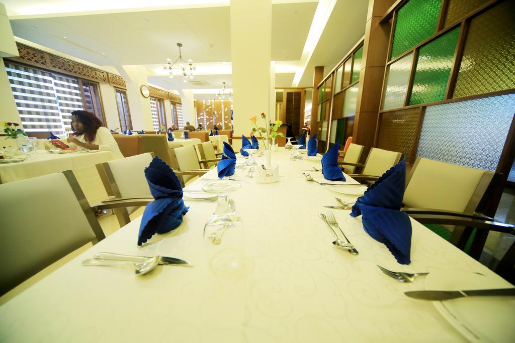 Hotel Africana Kampala Exterior photo