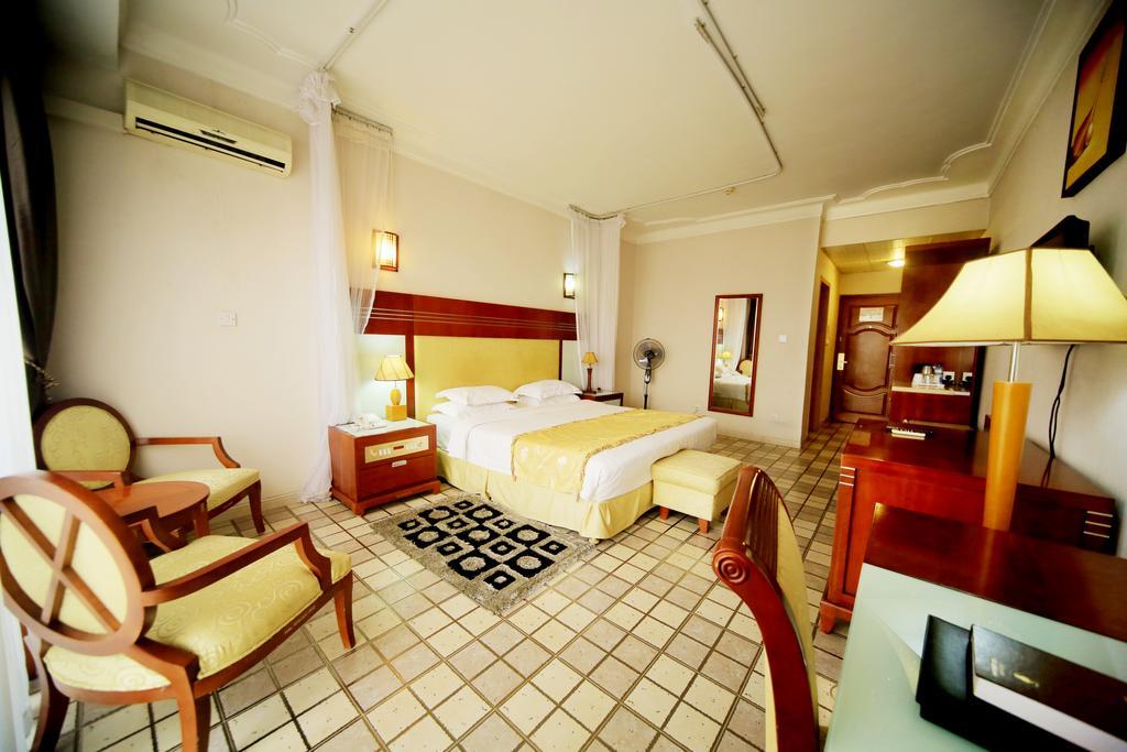 Hotel Africana Kampala Exterior photo