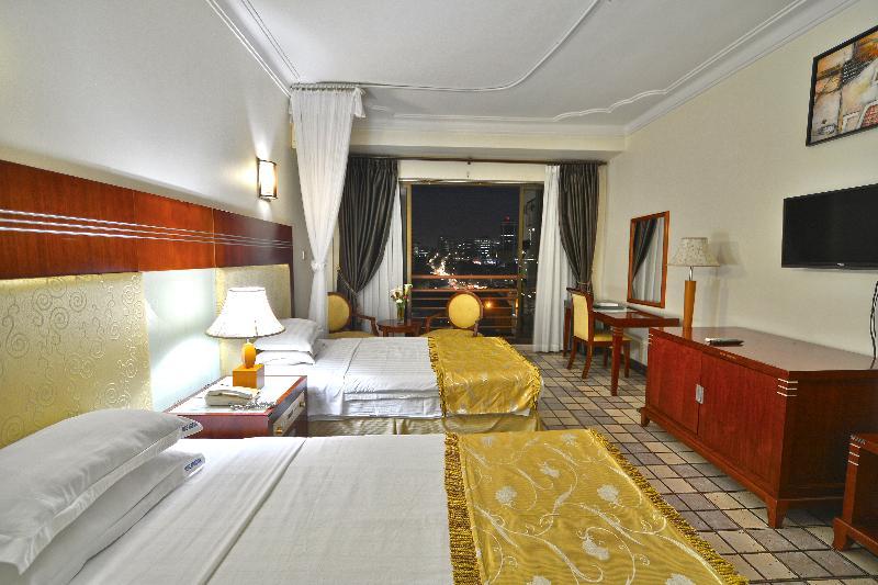 Hotel Africana Kampala Exterior photo