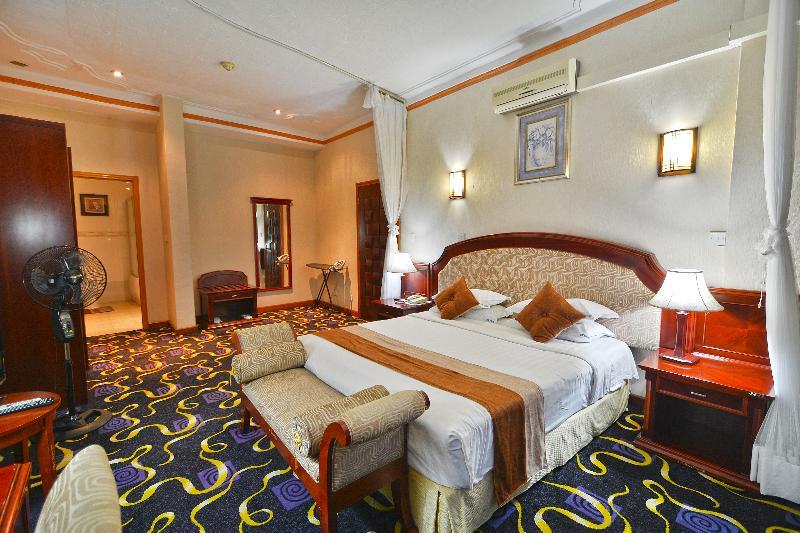 Hotel Africana Kampala Exterior photo